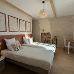 Oda ve Kahvaltı Le Brissonneau 3*