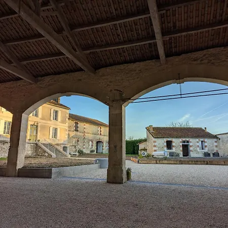 فندق مبيت وإفطار Le Brissonneau