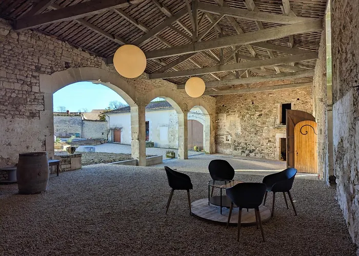 Le Brissonneau 3* Saint-Saturnin (Charente)