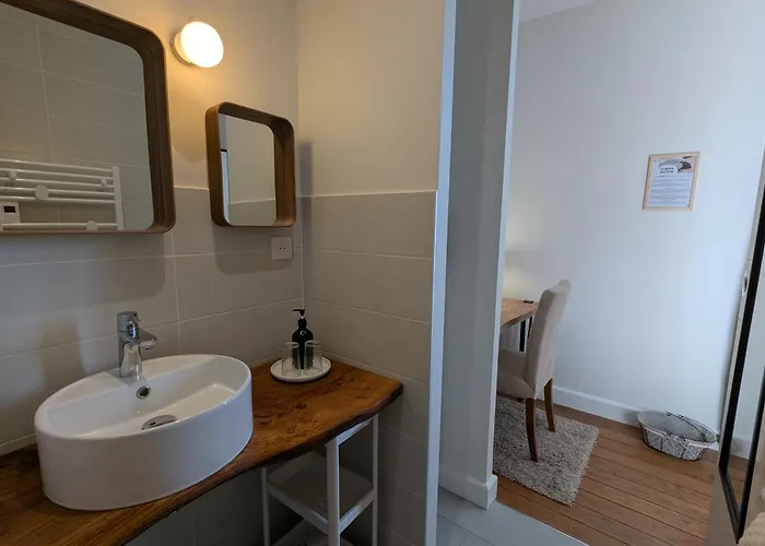 Le Brissonneau فندق مبيت وإفطار Saint-Saturnin (Charente)